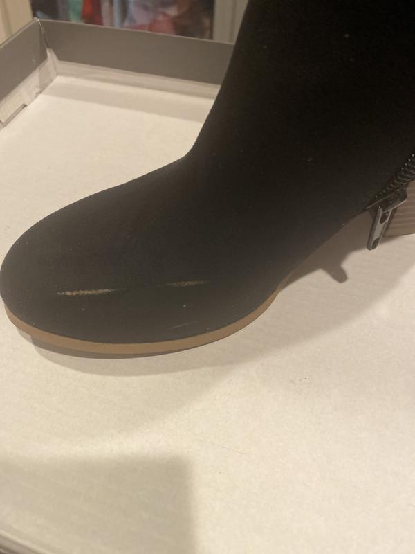 Customer carousel item 2.