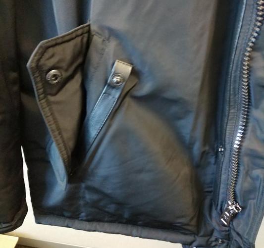 Front Pocket (right side)