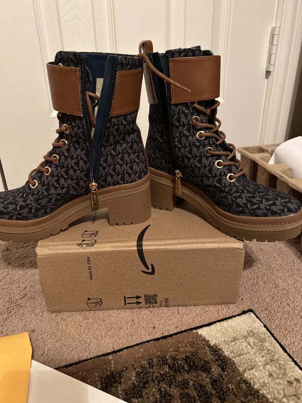 Zipper on inside of boot