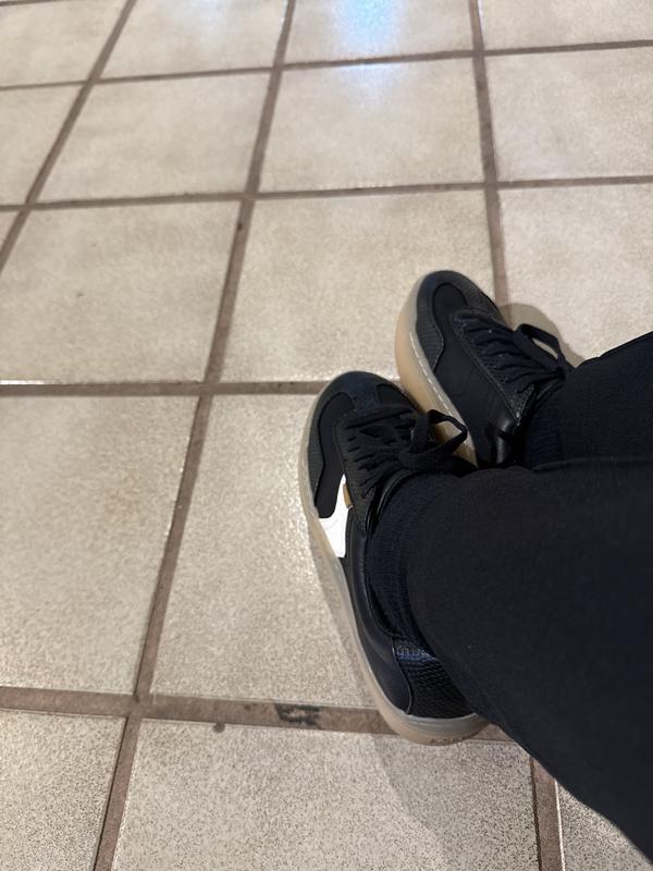 Customer carousel item 1.