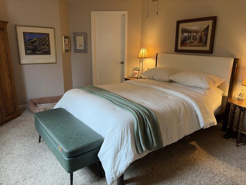 Customer carousel item 1.