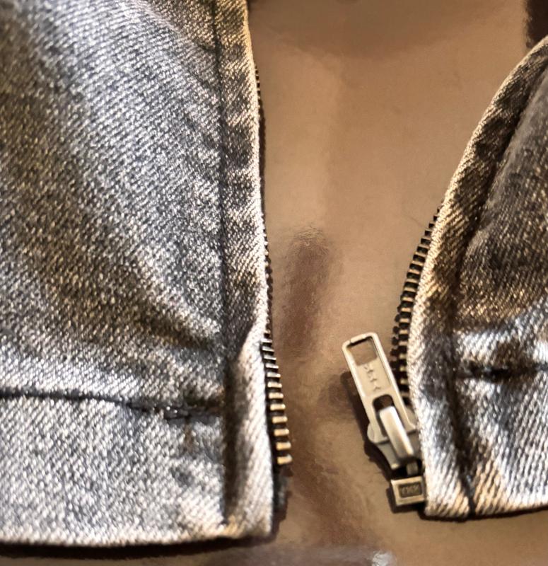 Customer carousel item 1.