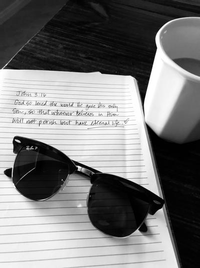 ❤️ Shades with THE LIGHT