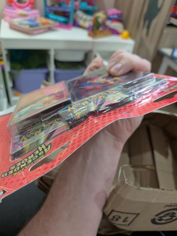 Customer carousel item 4.