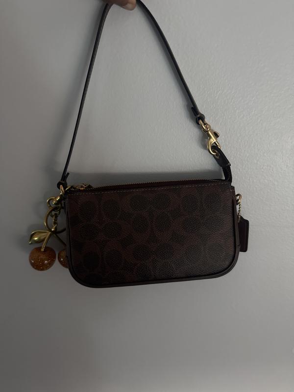 Customer carousel item 1.