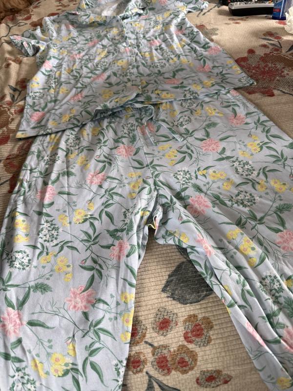 Customer carousel item 1.