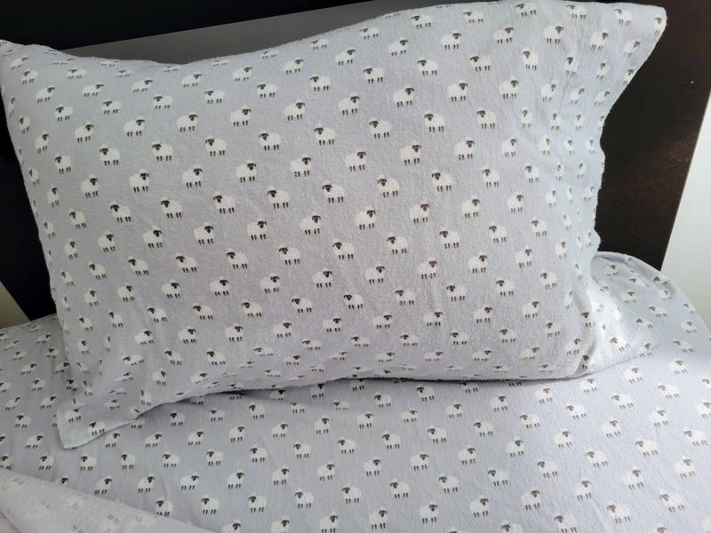 Nice size pillowcase