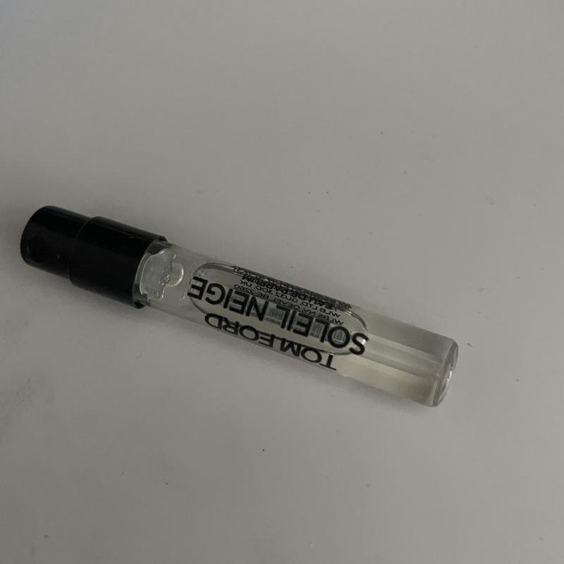 Customer carousel item 6.