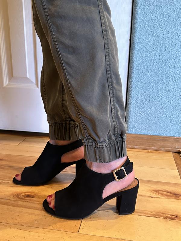 Worn with cargo pants to work.