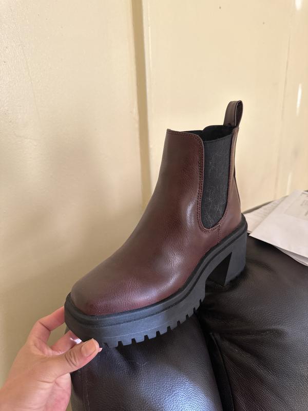 Steve Madden Trap Chelsea Boot Steve Madden Gretta Boots 2025