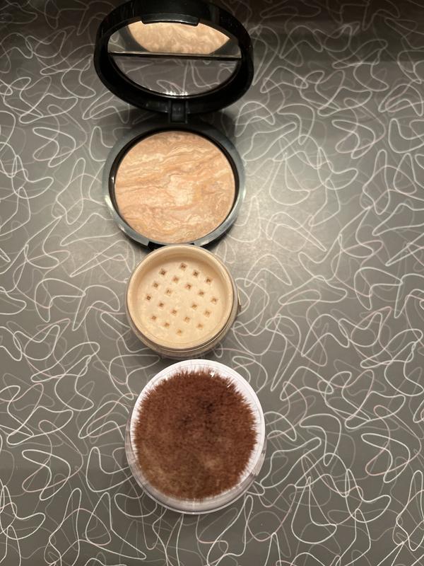 Baked Foundation vs Powder Foundation