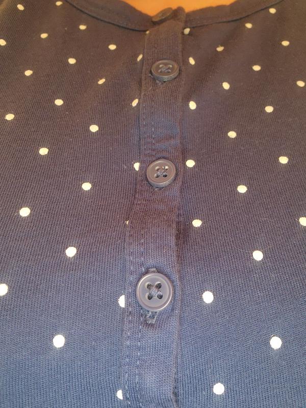 Buttons at chest