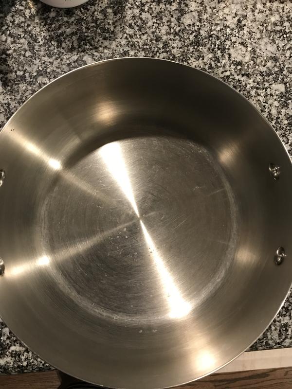 I bought this pot in 2019, it is I still in good shape.