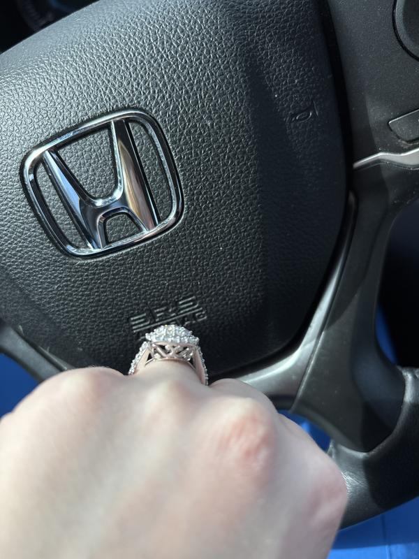 Customer carousel item 8.