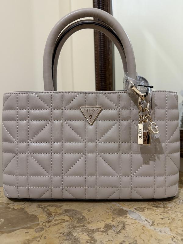 Customer carousel item 3.