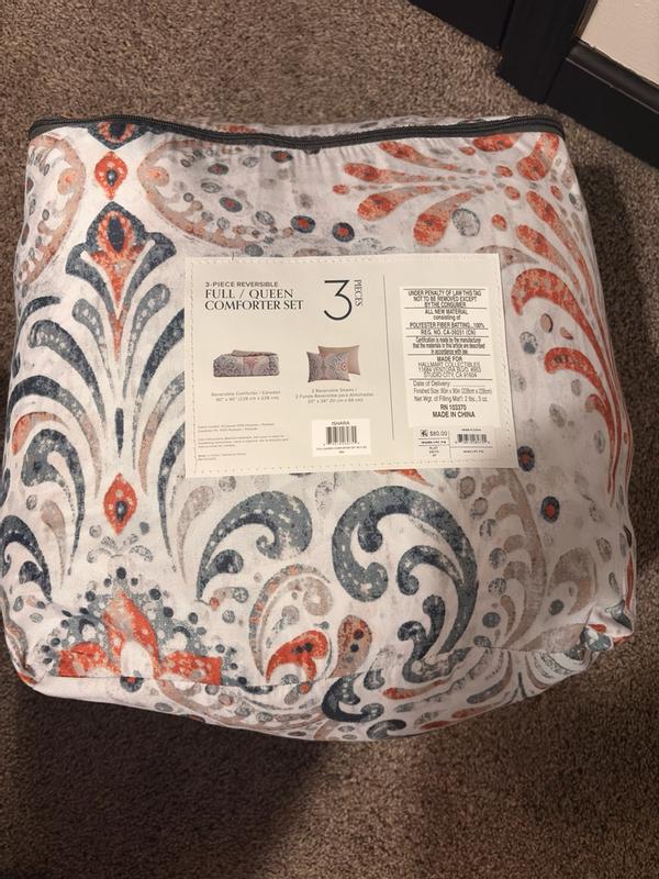 Customer carousel item 8.