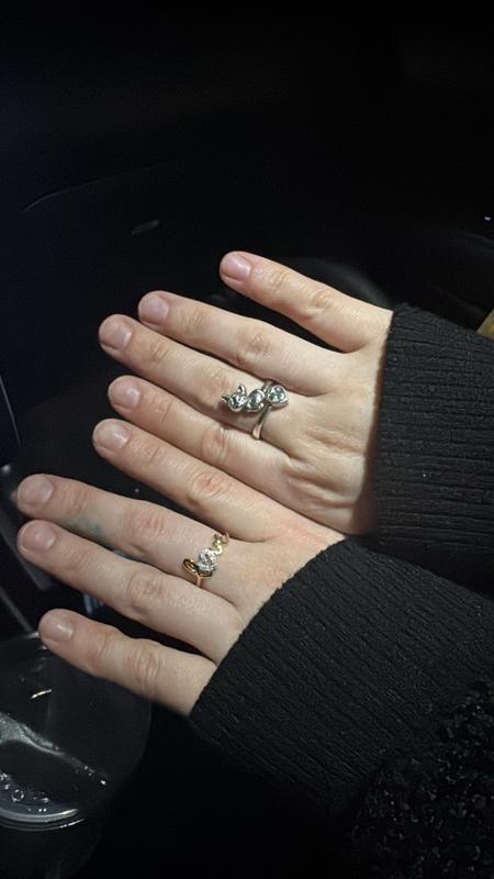 Customer carousel item 1.