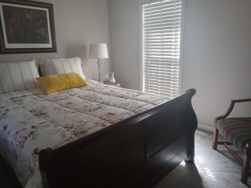 Customer carousel item 4.