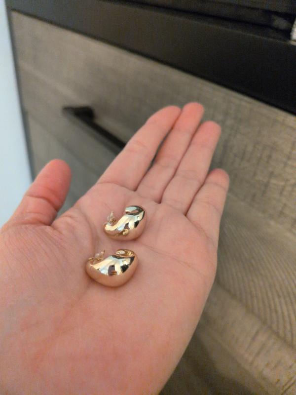 Customer carousel item 1.