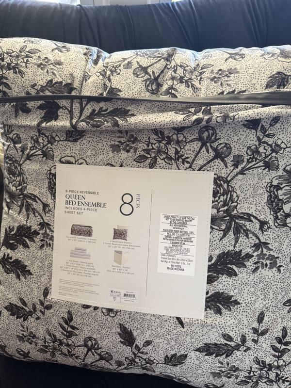 Customer carousel item 8.