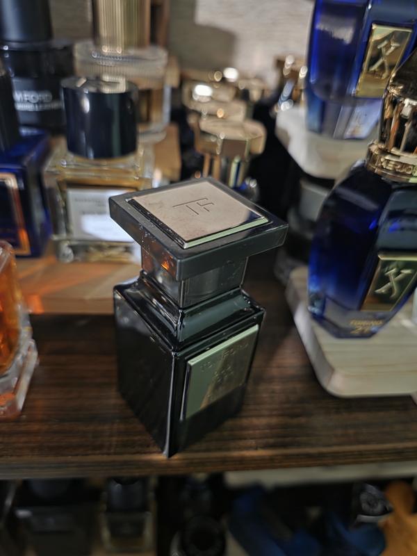 Customer carousel item 3.
