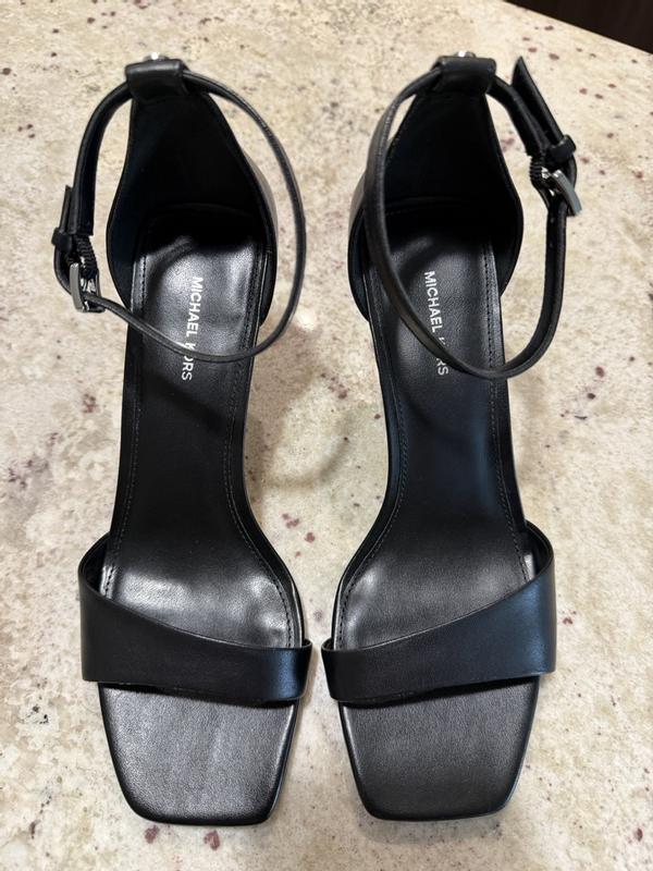 Customer carousel item 1.