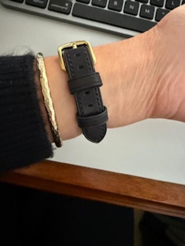 Two loops on the watch strap to keep everything in place.