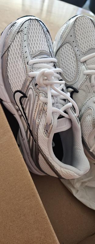 Customer carousel item 6.