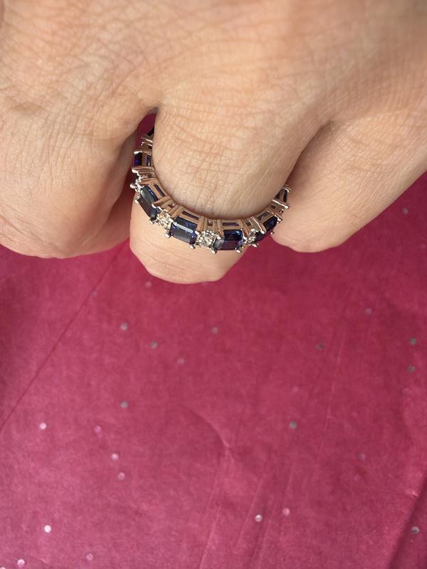 Customer carousel item 12.