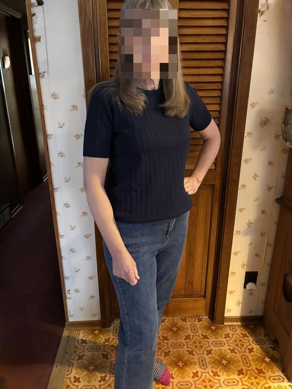 Customer carousel item 10.