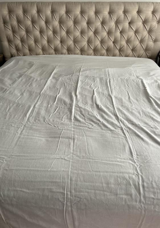 Customer carousel item 6.