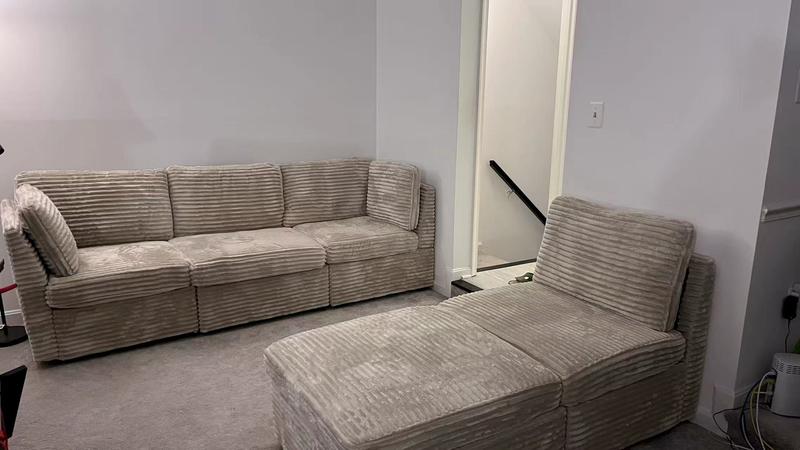 Customer carousel item 4.