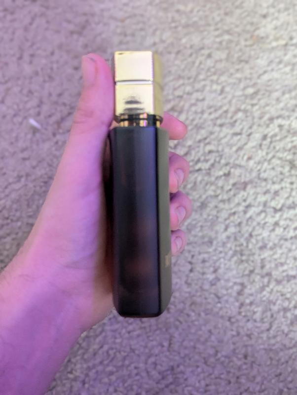 Customer carousel item 4.