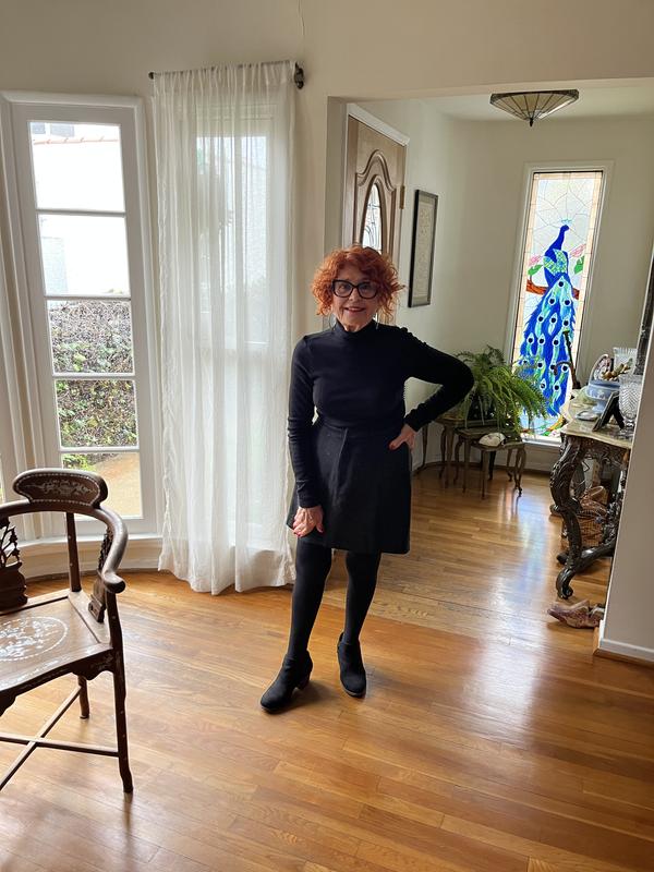 Customer carousel item 1.