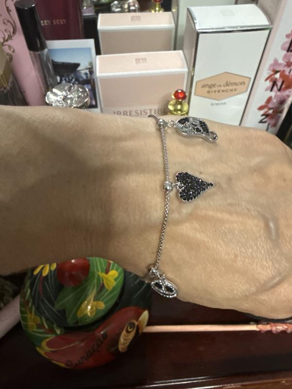 Customer carousel item 3.