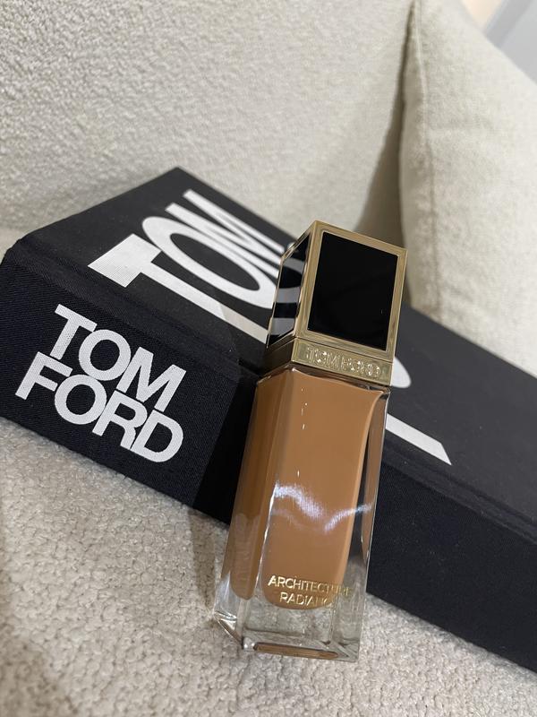 Tom Ford Architecture Radiance Hydrating Foundation Broad