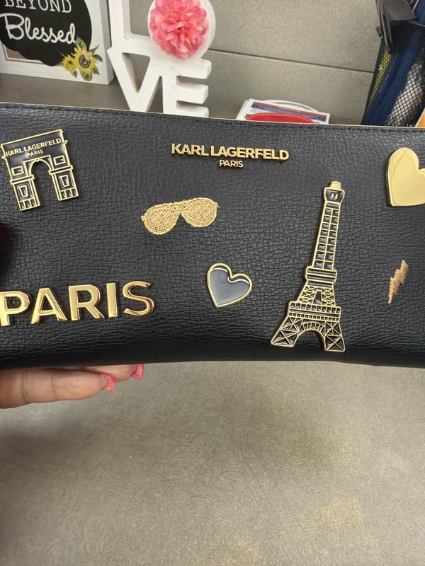 Customer carousel item 1.