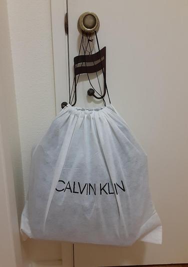 Lightweight storage bag.