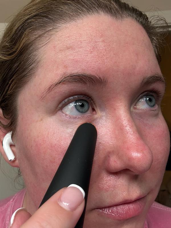 Customer carousel item 8.