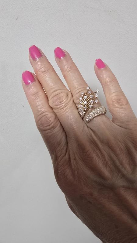 Customer carousel item 1.