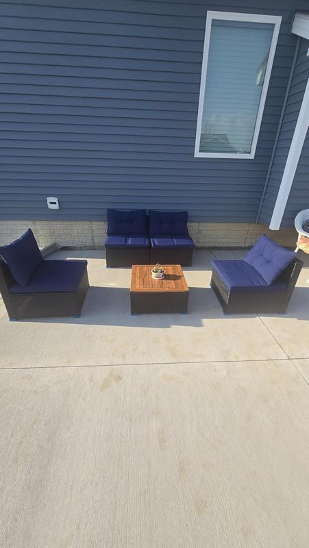 Customer carousel item 1.