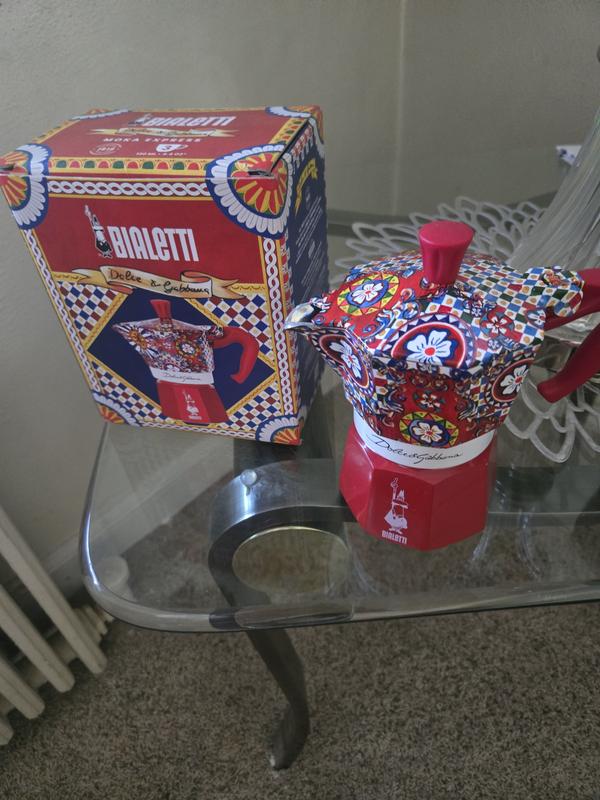 Customer carousel item 1.