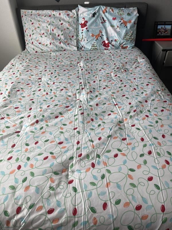 Christams figures and Christmas lights!