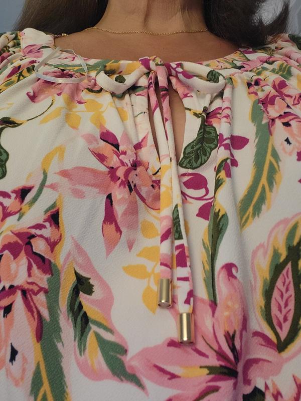 Photo from Loves to shop