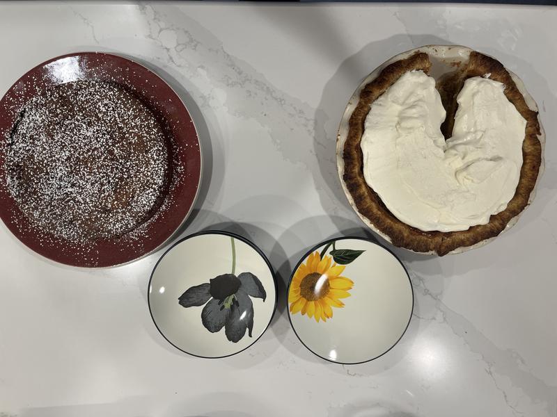 Dessert plates in use.