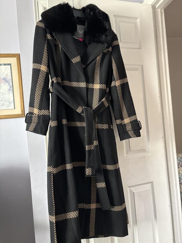 Customer carousel item 1.