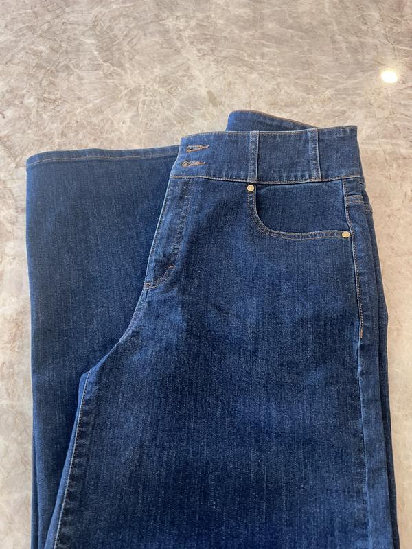 Good wide legs jeans!