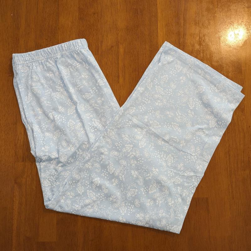 The bottom laid flat