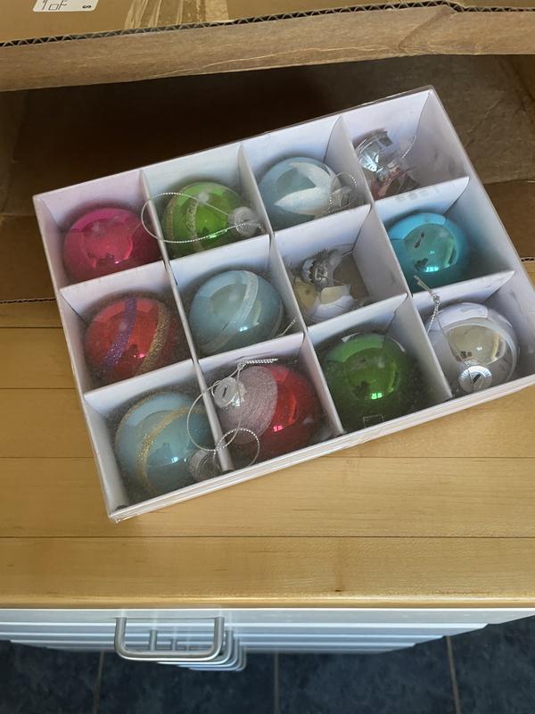 Customer carousel item 3.