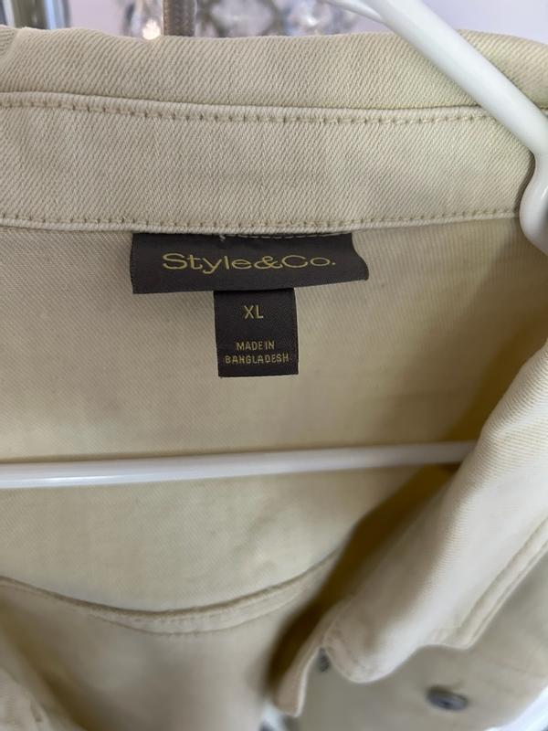 Customer carousel item 6.